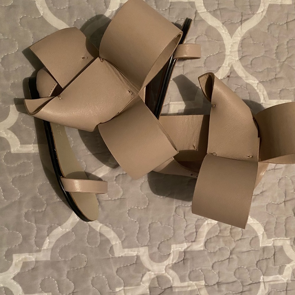 Girls sandals